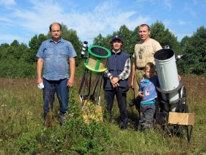 Участники астрослета (не все): Григорий (Чебоксары), Эдуард (Новочебоксарск), Иван и Алексей (Вурнары).